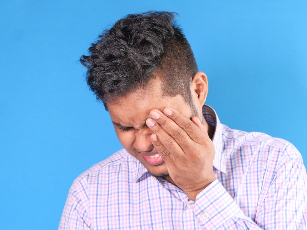 Por que ocorre ardência nos olhos após a cirurgia de catarata?